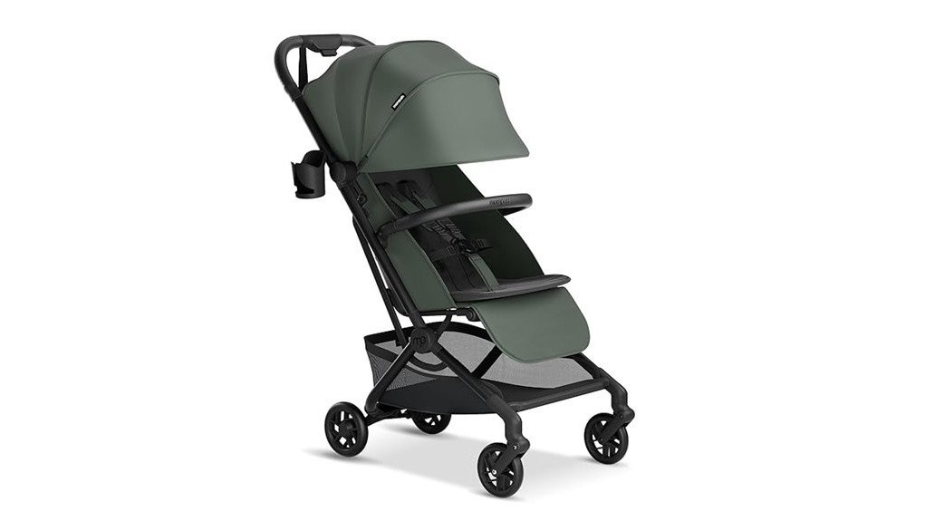 compact and convenient stroller