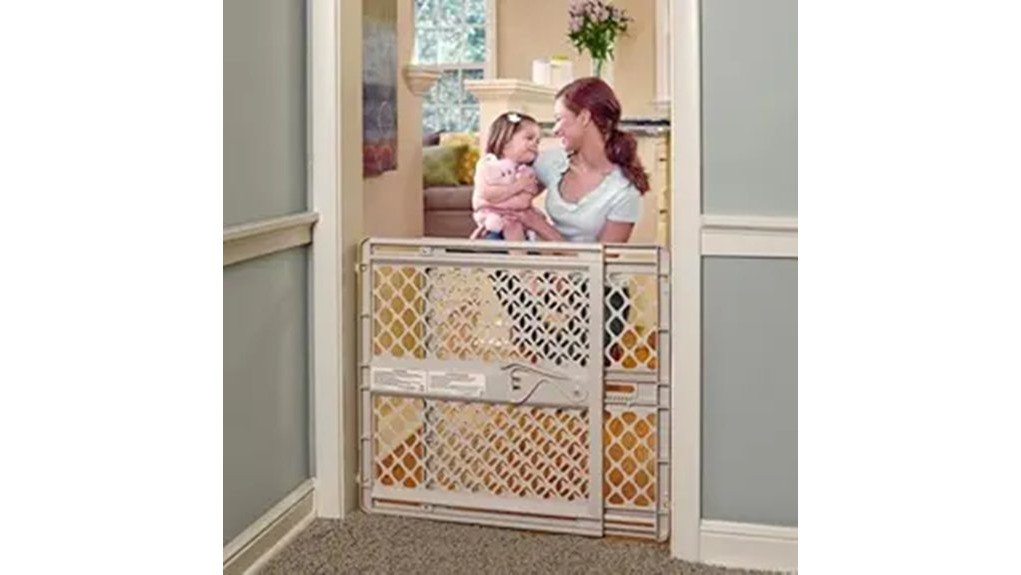 safe and adjustable gate